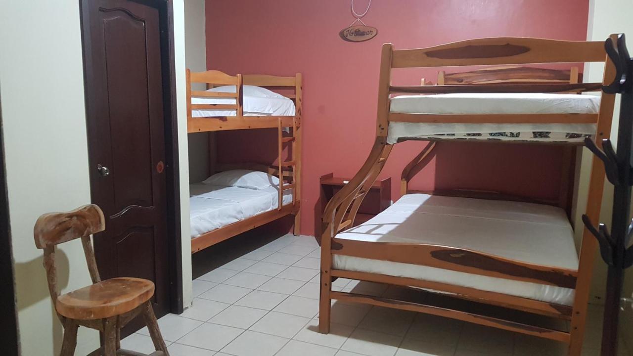 Chaqana Hostel Salinas  Eksteriør billede