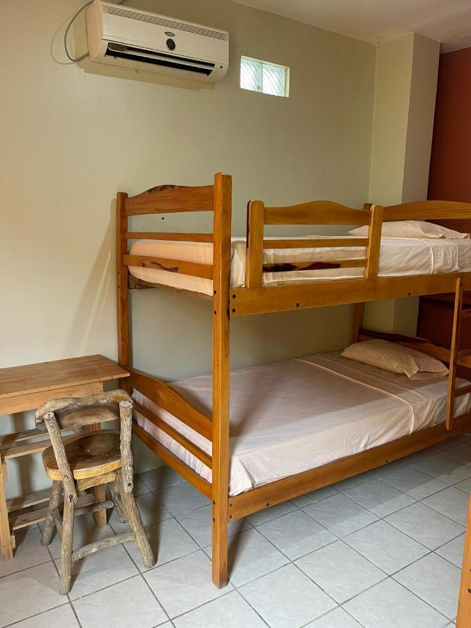 Chaqana Hostel Salinas  Eksteriør billede
